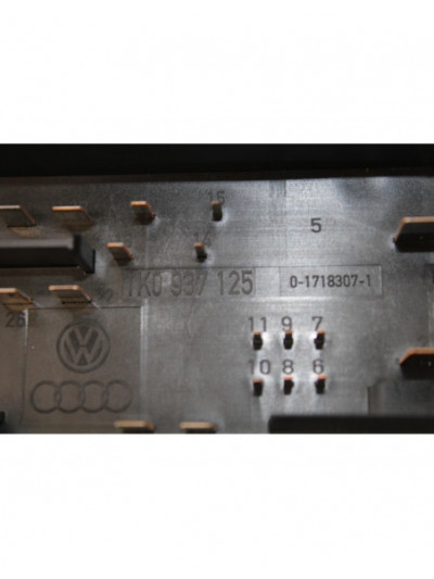 Recambio de caja reles / fusibles para seat leon (1p1) stylance / style referencia OEM IAM 3C0971249O