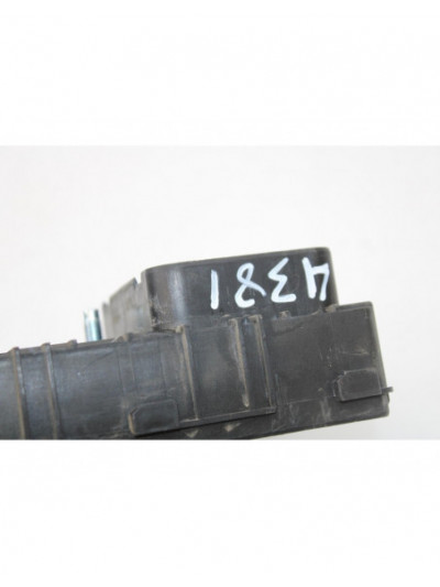 Recambio de caja reles / fusibles para seat leon (1p1) stylance / style referencia OEM IAM 3C0971249O