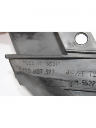 Recambio de soporte izquierdo paragolpe trasero para seat leon (1p1) stylance / style referencia OEM IAM 1P0807377