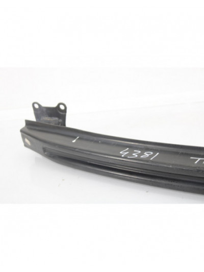 Refuerzo paragolpes trasero SEAT LEON Stylance / Style 2006