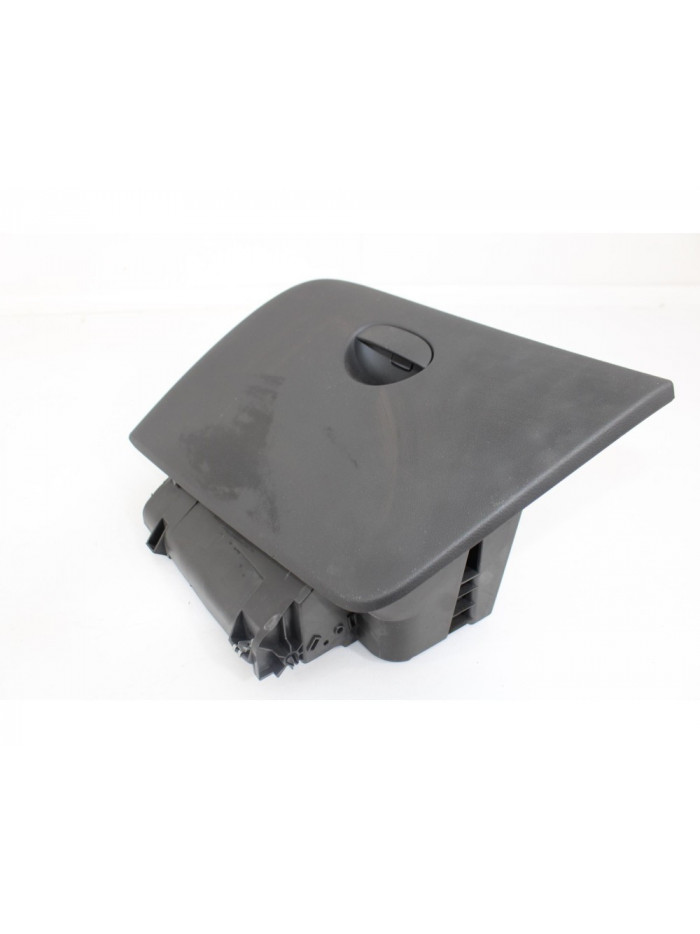 Guantera SEAT LEON Stylance / Style 2006