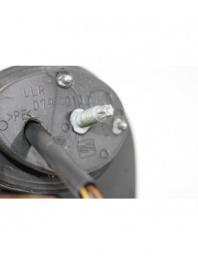 Recambio de retrovisor derecho para seat leon (1p1) stylance / style referencia OEM IAM 079010