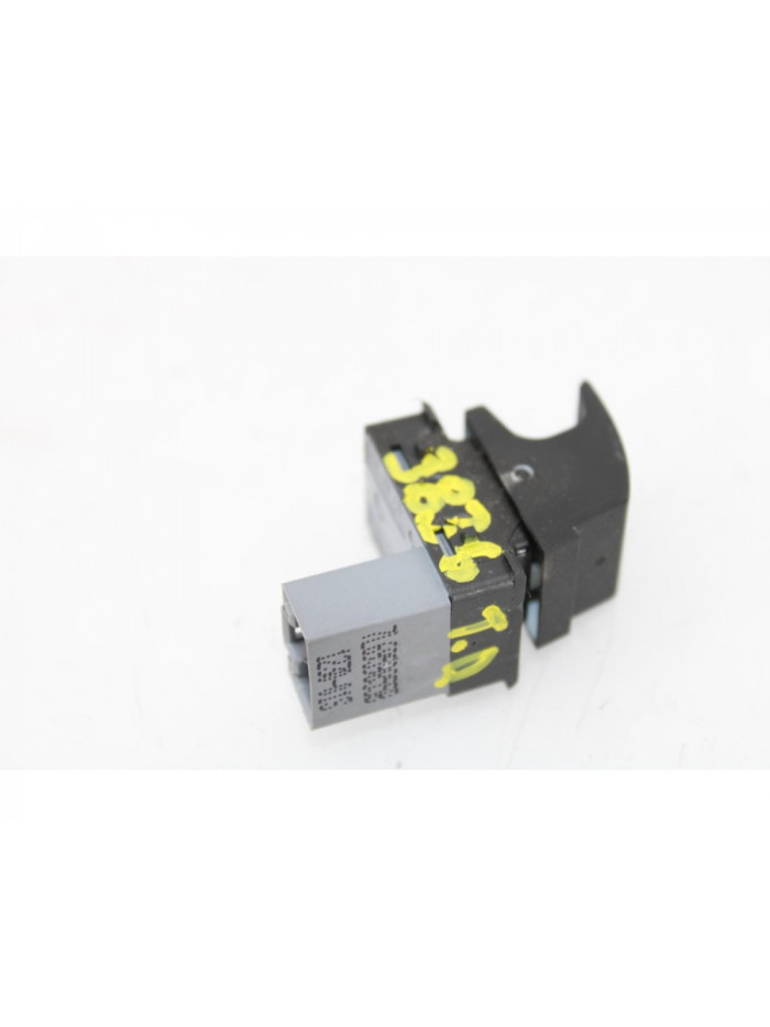 Mando elevalunas trasero derecho SEAT IBIZA Copa 2011