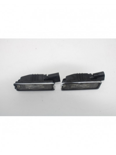 Luz matricula SEAT TOLEDO Style 2014