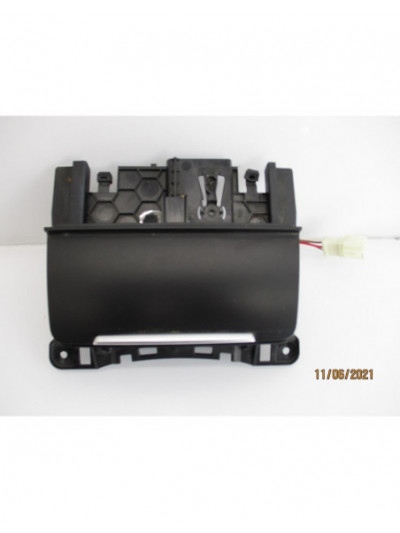 Recambio de cenicero para audi q5 (8r) 2.0 tdi (125kw) referencia OEM IAM 8K0857965