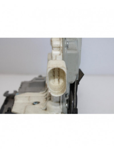 Cerradura puerta trasera derecha SEAT LEON Signo 1999