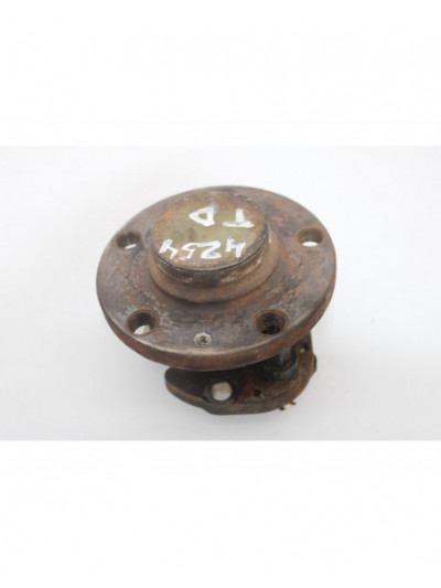 Recambio de buje para seat leon (1m1) sport referencia OEM IAM 4254TDER.