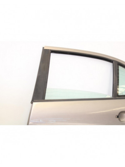 Recambio de puerta trasera izquierda para seat leon (1m1) sport referencia OEM IAM 4254TI.