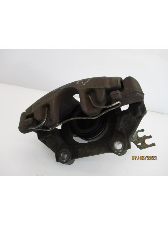 Recambio de pinza freno delantera izquierda para audi a6 berlina (4b2) 2.5 v6 24v tdi referencia OEM IAM 8852049
