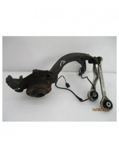 Recambio de mangueta delantera izquierda para audi a6 berlina (4b2) 2.5 v6 24v tdi referencia OEM IAM 8D0407257