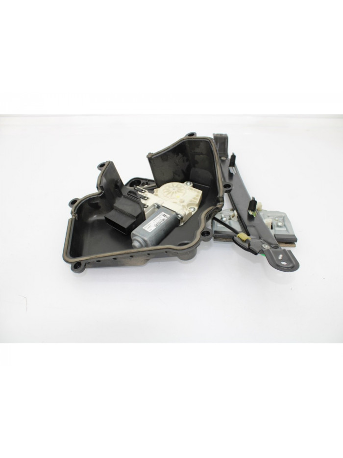 Elevalunas trasero izquierdo SEAT LEON Reference Ecomotive 2009