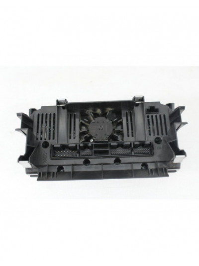 Mando climatizador AUDI A3 SPORTBACK 2.0 TDI Ambiente 2011