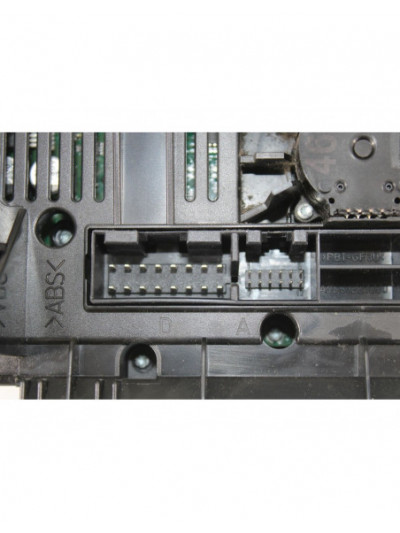 Mando climatizador AUDI A3 SPORTBACK 2.0 TDI Ambiente 2011