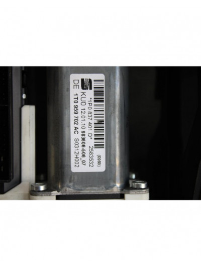 Elevalunas delantero derecho SEAT LEON Reference 2009