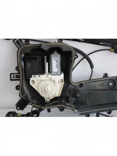 Elevalunas delantero derecho SEAT LEON Reference 2009