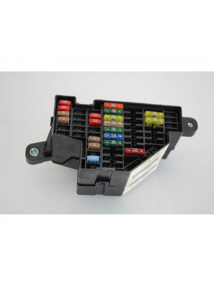 Caja reles / fusibles SEAT LEON Reference 2009