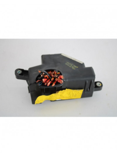 Caja reles / fusibles SEAT LEON Reference 2009