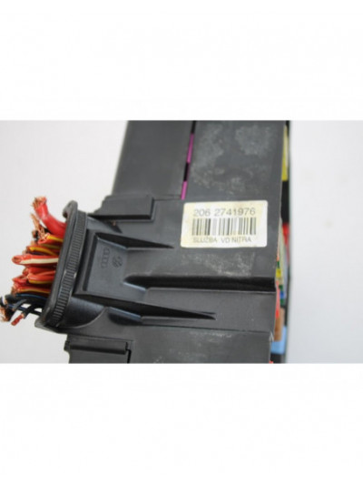 Caja reles / fusibles SEAT LEON Reference 2009