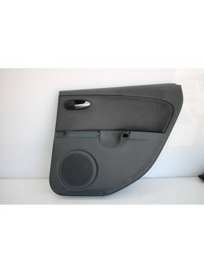 Guarnecido puerta trasera derecha SEAT LEON Reference 2009