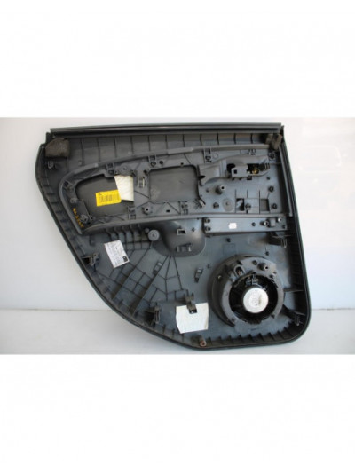 Guarnecido puerta trasera derecha SEAT LEON Reference 2009