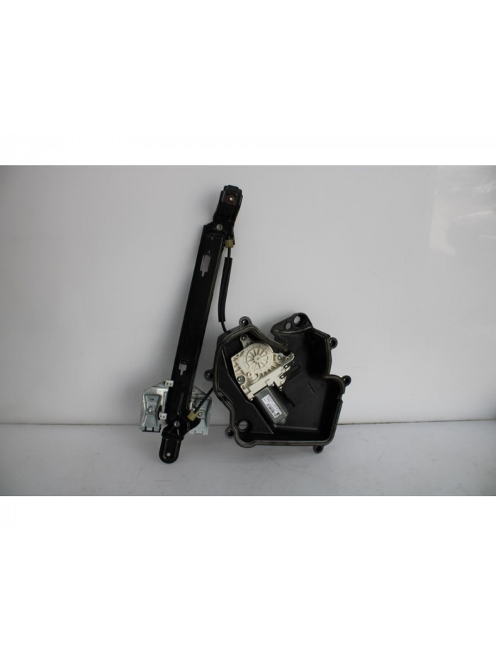 Elevalunas trasero derecho SEAT LEON Reference 2009