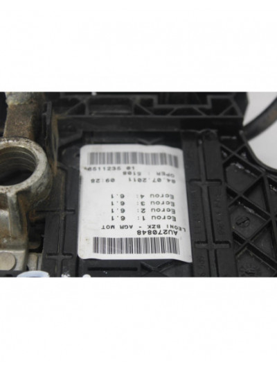 Borne positivo bateria SEAT IBIZA SC Copa 2011