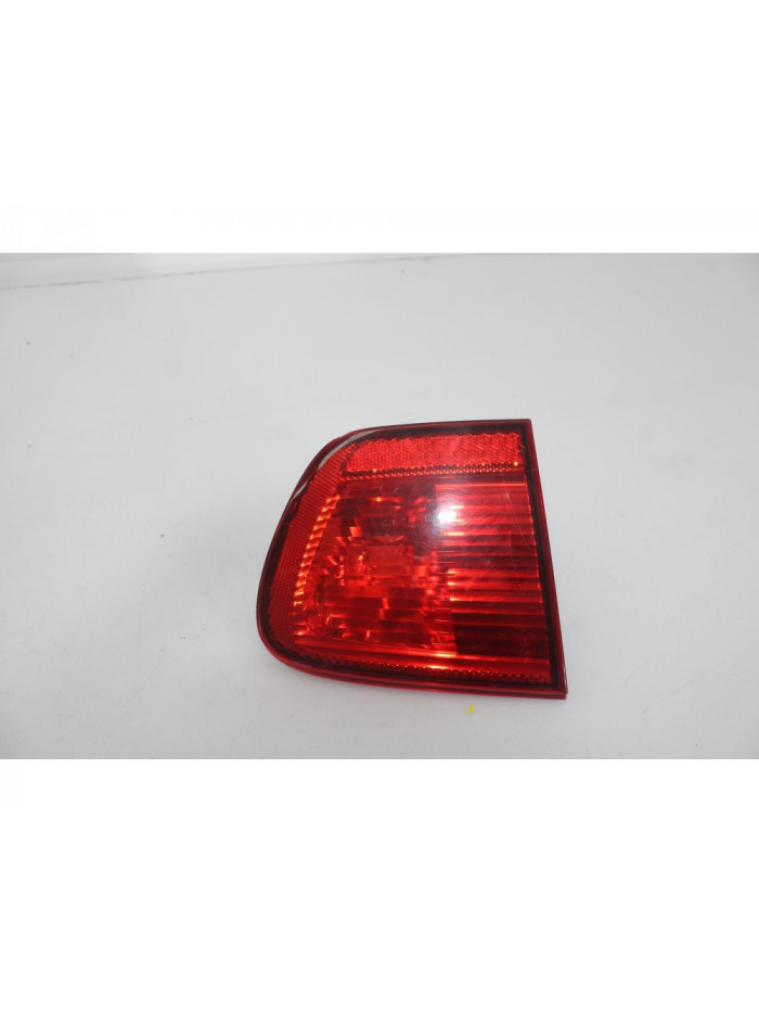 Recambio de piloto trasero izquierdo interior para seat ibiza (6k1) stella referencia OEM IAM 3297T.I.I.