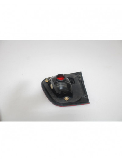 Recambio de piloto trasero izquierdo interior para seat ibiza (6k1) stella referencia OEM IAM 3297T.I.I.