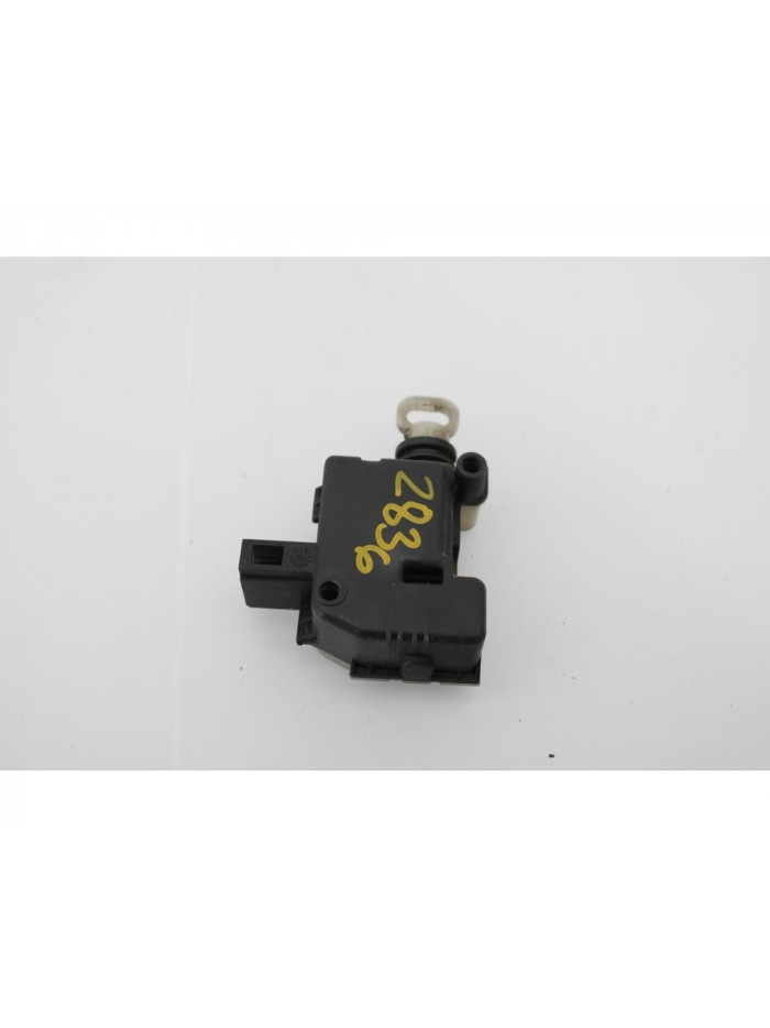 Motor cierre centralizado porton SEAT CORDOBA BERLINA Fresh 2005