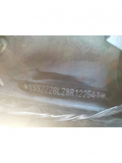 seat ibiza (6l1) del año 2008