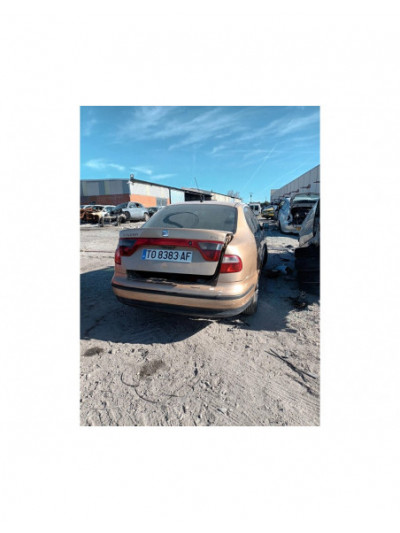 seat toledo (1m2) del año 2000