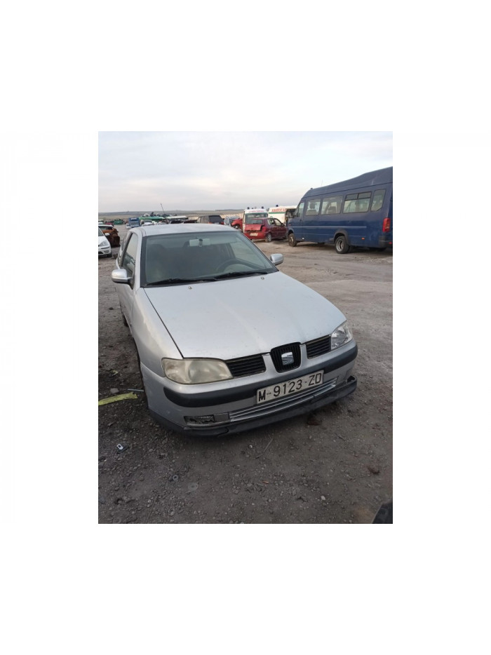 seat ibiza (6k1) del año 2000