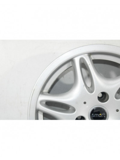 Recambio de llanta para smart coupe 0.8 cdi cat referencia OEM IAM 108612217AA/1