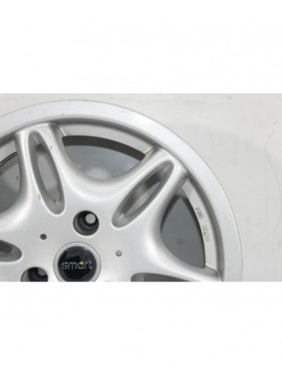 Recambio de llanta para smart coupe 0.8 cdi cat referencia OEM IAM 108612217AA/1