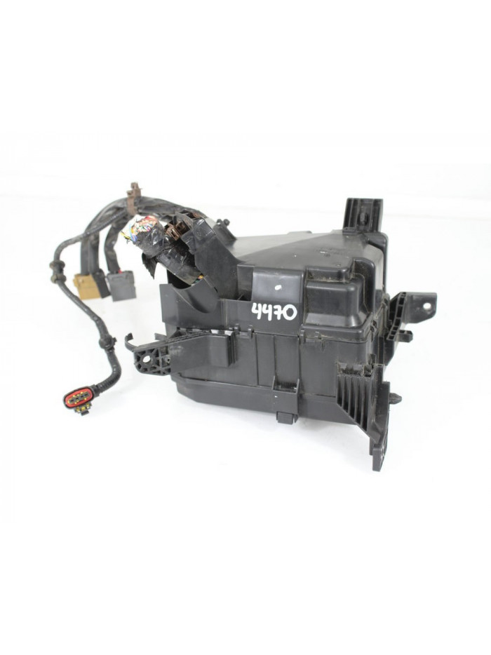 Recambio de caja reles / fusibles para suzuki sx4 s-cross (jy) 1.6 ddis (akk 416d) referencia OEM IAM