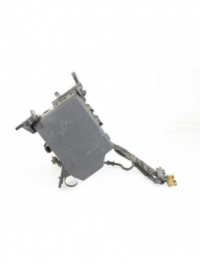 Recambio de caja reles / fusibles para suzuki sx4 s-cross (jy) 1.6 ddis (akk 416d) referencia OEM IAM