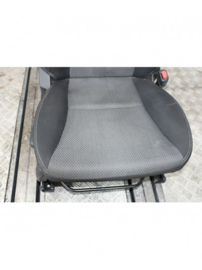 Recambio de asiento delantero derecho para suzuki sx4 s-cross (jy) 1.6 ddis (akk 416d) referencia OEM IAM