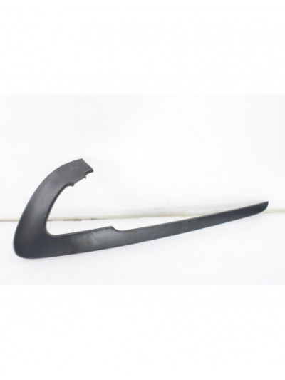 Recambio de moldura puerta para audi a3 cabriolet (8p) ambition referencia OEM IAM 88P3867410KDER.