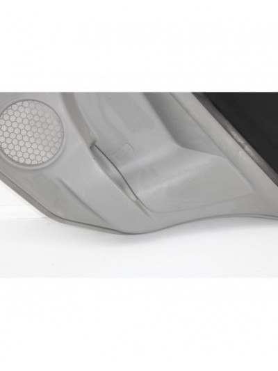 Recambio de guarnecido puerta trasera derecha para suzuki sx4 rw (ey) glx referencia OEM IAM 8373179J10