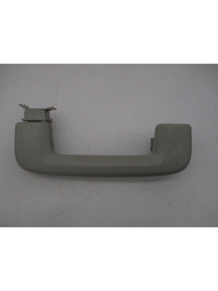 Asidero delantero derecho VOLVO V40 Basis 2014