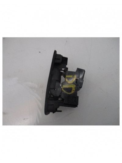 Mando elevalunas delantero derecho VOLVO V40 Basis 2014