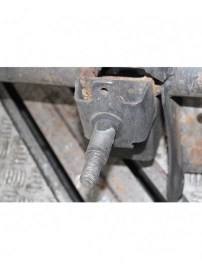 Recambio de puente trasero para ssangyong rexton w / rexton 2.0 xdi referencia OEM IAM 4200032204