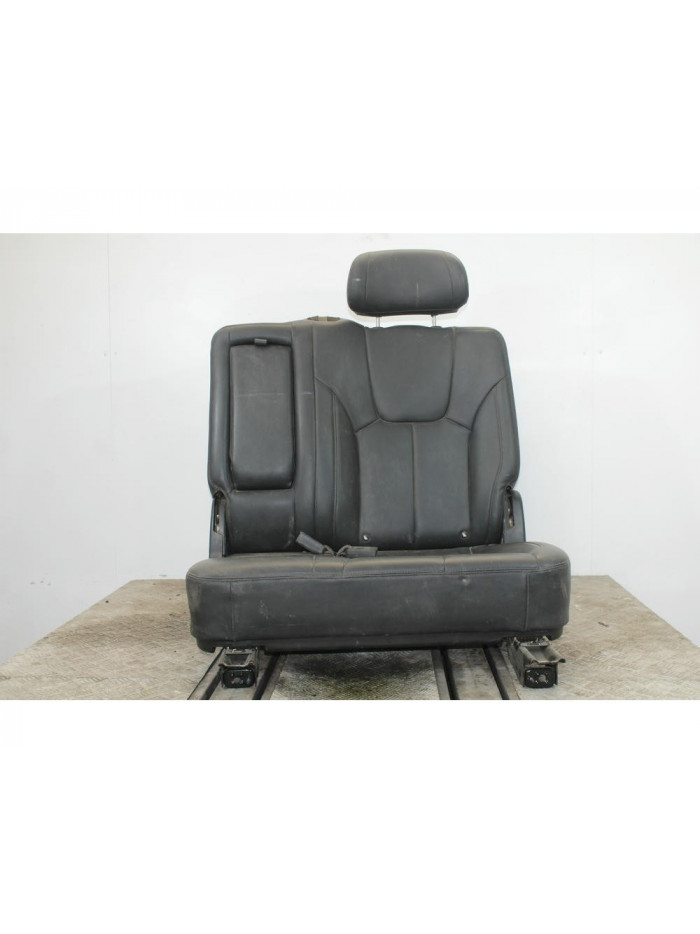 Recambio de asientos trasero izquierdo para ssangyong rexton w / rexton 2.0 xdi referencia OEM IAM