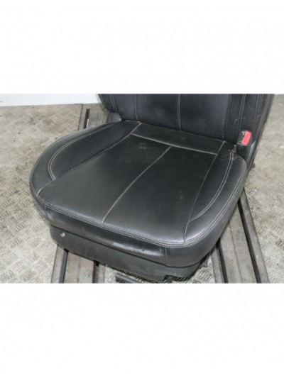 Recambio de asiento delantero derecho para ssangyong rexton w / rexton 2.0 xdi referencia OEM IAM 4678DD