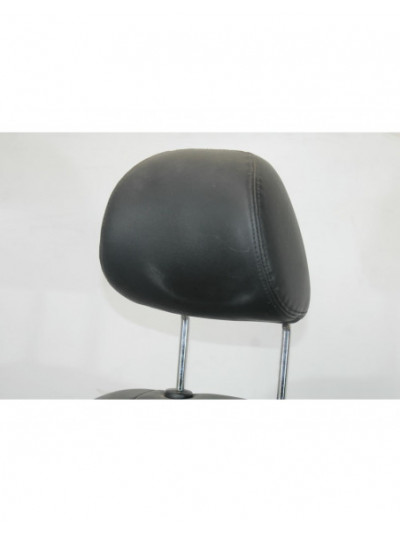 Recambio de asiento delantero derecho para ssangyong rexton w / rexton 2.0 xdi referencia OEM IAM 4678DD