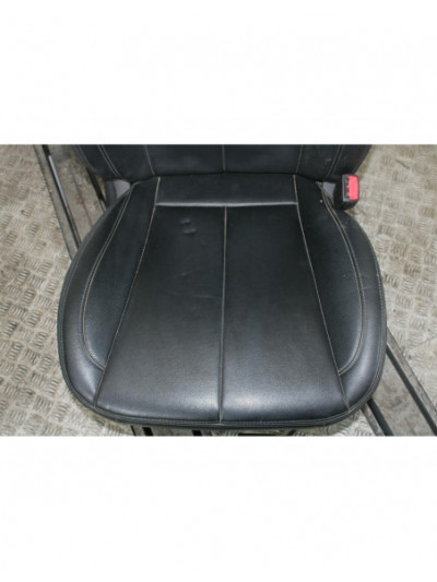 Recambio de asiento delantero derecho para ssangyong rexton w / rexton 2.0 xdi referencia OEM IAM 4678DD
