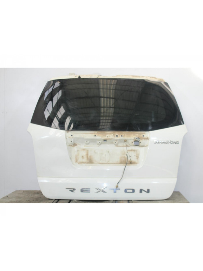 Porton trasero SSANGYONG REXTON W / REXTON 2.0 Xdi 2014