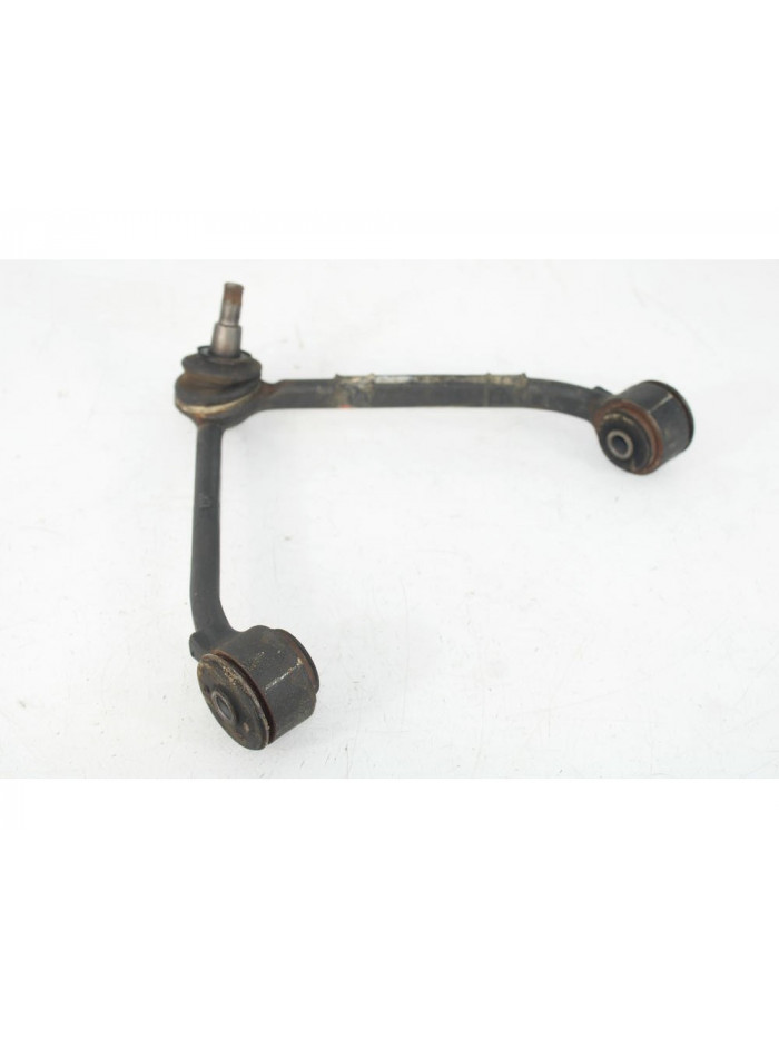 Recambio de brazo suspension superior delantero derecho para ssangyong rexton w / rexton 2.0 xdi referencia OEM IAM 4441209000