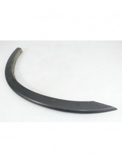 Recambio de aletin trasero derecho para ssangyong rexton w / rexton 2.0 xdi referencia OEM IAM K7958008D00