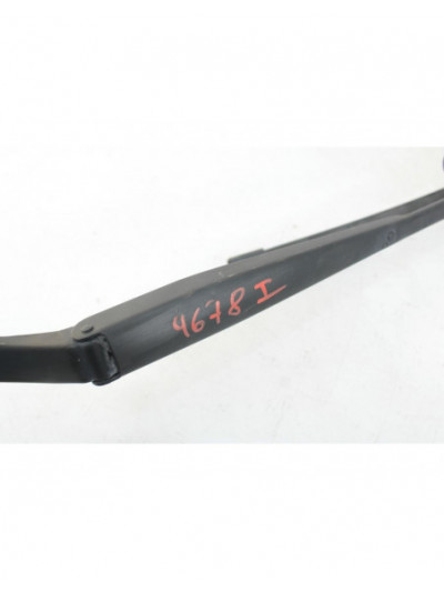 Recambio de brazo limpia delantero izquierdo para ssangyong rexton w / rexton 2.0 xdi referencia OEM IAM Y200LHD